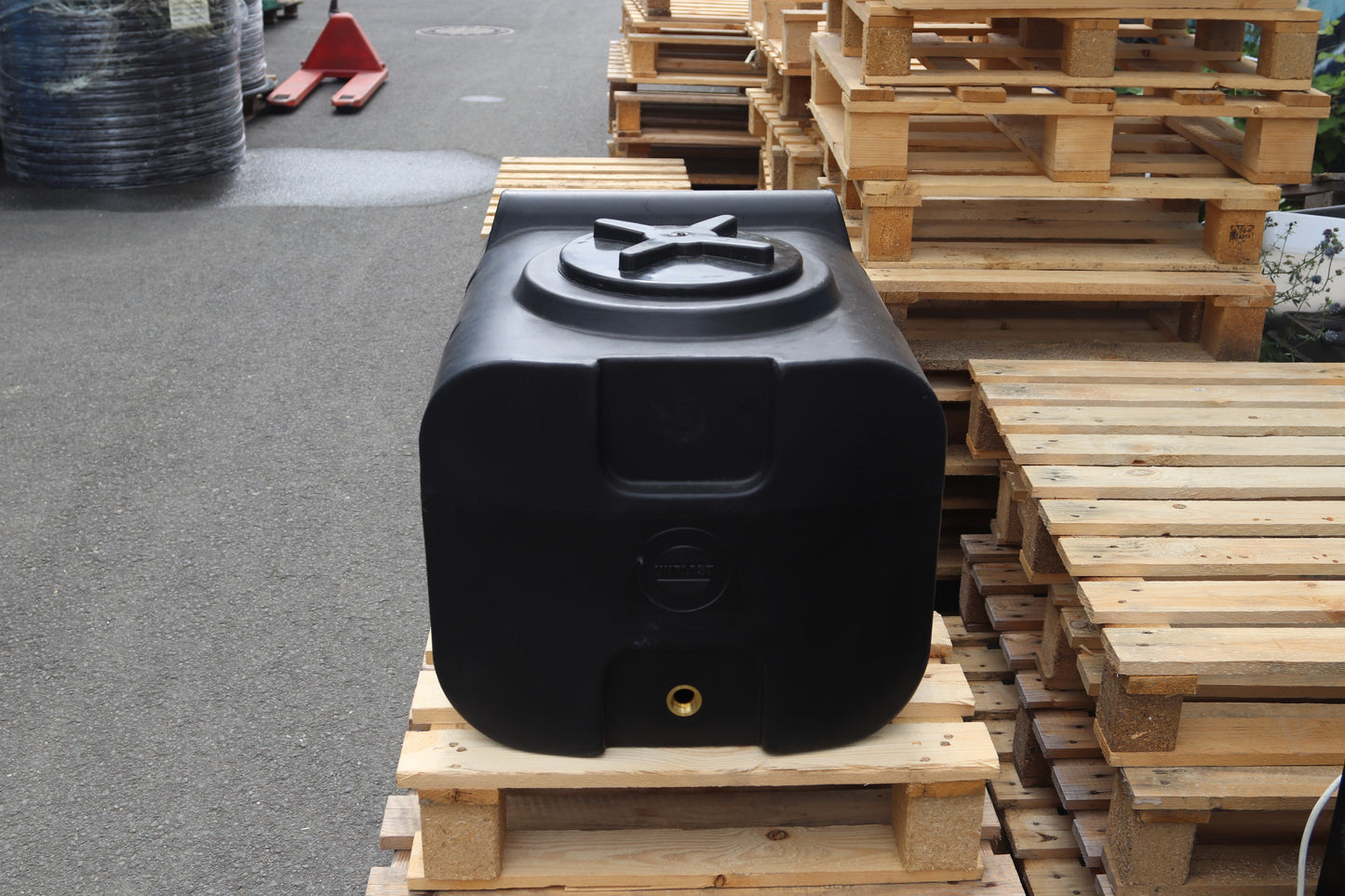 Trinkwassertank 100L Schwarz - Rückläufer